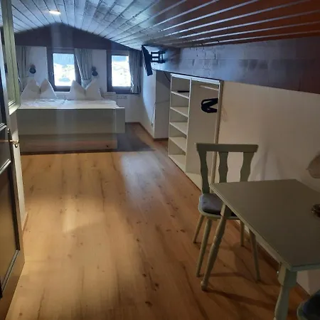 Guest house Rosi'S 3*